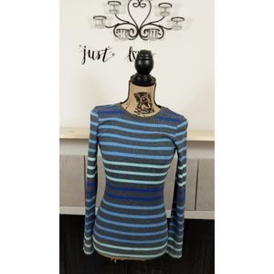 🧣B2G1 SALE ⬇️$14 Old Navy Long Sleeve Shirt S/P